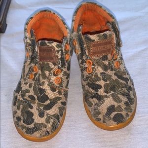 Toddler Army Print TOMS